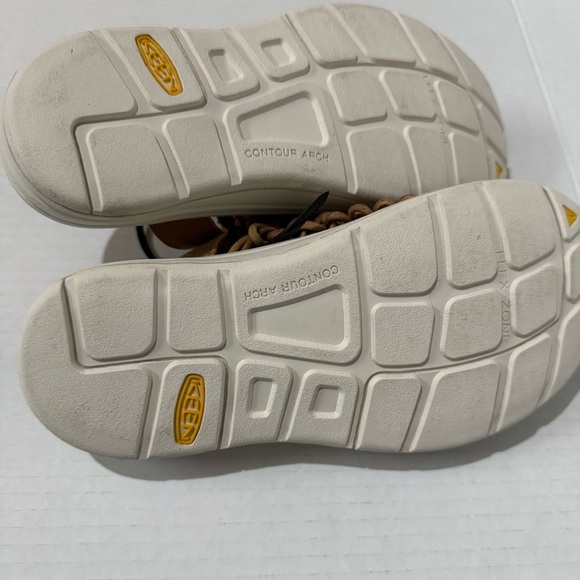 Keen Women's UNEEK Premium Leather Slide Brown Woven Slip-On Shoes 6 - Picture 6 of 12